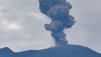 Gunung Marapi Kembali Erupsi pada 3 April 2025, Semburkan Abu Vulkanik hingga 1.500 Meter