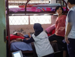 “Pasukan Putih” Hadir Berikan Layanan Kesehatan Rumah untuk Warga Jakarta