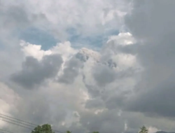 Gunung Dukono Kembali Erupsi, Semburkan Abu Vulkanik 400 Meter