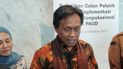 12.500 Guru Belum S1 Ditargetkan Jadi Sarjana Tahun 2025, Kemendikdasmen Siapkan Skema RPL