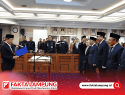 Lantik Sejumlah Pejabat, Gubernur Tekankan Profesionalitas dan Inovasi Layanan Publik