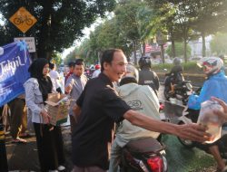 Bimbel Nurul Fikri Bagikan Ribuan Takjil di Jawa dan Sumatra dalam Program Ramadan SERASI
