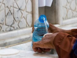 Zamzam, Air Suci yang Miliki Ragam Manfaat untuk Tubuh