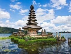 DPR Desak Pemerintah Perketat Keamanan Wisatawan Asing di Bali