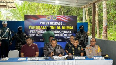 TNI Gagalkan Penyelundupan Pakaian Bekas di Pelabuhan Panglima Utar Kalimantan Tengah