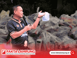 Dukung Pola Hidup Sehat, Kalapas Narkotika Bandar Lampung Distribusikan Perlengkapan Mandi untuk Warga Binaan