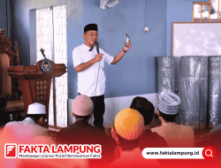 Tingkatkan Pembinaan Rohani, Lapas Narkotika Bagikan Iqro kepada Warga Binaan