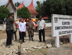 Tinjau Sumbar, BNPB Cek Kualitas Pembangunan Hunian Sementara dan Tetap bagi Korban Bencana