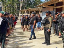 Antisipasi Serangan KKB di Nabire, 198 Pekerja Tambang Termasuk 26 WNA China Dievakuasi