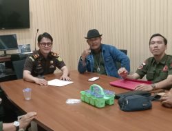 LSM Trinusa Serahkan Berkas Tambahan Dugaan Korupsi BOS 2 Sekolah di Kabupaten Lampung Selatan Ke Kejaksaan, Rencanakan Aksi Ujuk Rasa 14 Hari ke Depan
