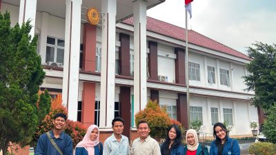 Lima Mahasiswa Unila Pelajari Dasar Hukum di Kantor BE-i LAW FIRM